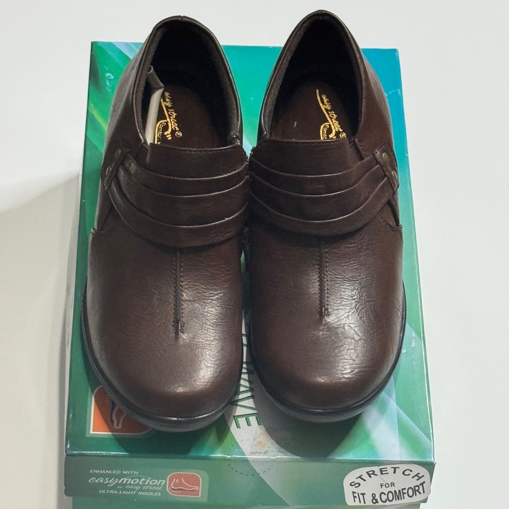 Easy Street Women's Graham Dress Casual Shootie Brown Heels NEW